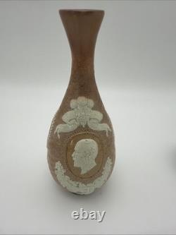 1885 Doulton Lambeth Prince of Wales Albert Medal Commemorative Vase