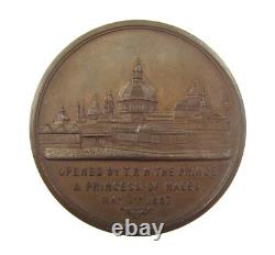 1887 ROYAL JUBILEE EXHIBITION MANCHESTER 45mm CASED MEDAL BY HEATON