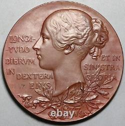 1897 Great Britain Victoria Diamond Jubilee UNC Medal WithCase 55mm (25011801R)