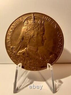 1902 Great Britain Royal Mint Edward VII Bronze Coronation Medal with Case 55mm