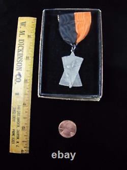 1939 BAR BEACH Royal Emb Co NY Swimming Award Medallion Ribbon Medal New York