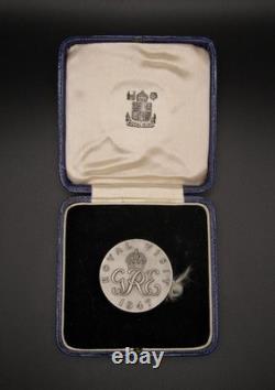 1947 ROYAL VISIT TO SOUTHERN RHODESIA 39mm SILVER MEDAL BY THE ROYAL MINT