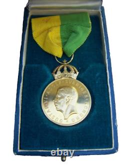 1956 Sweden Gustaf VI 23k Gold Medal Of Merit Royal Patriotic Society Boxed Rare