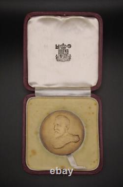1968 ROYAL NAVY WHARTON MEMORIAL PRIZE 50mm SILVER MEDAL CASED