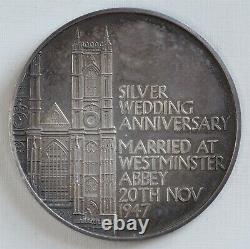 1972 Queen Elizabeth II Royal Silver Wedding Anniversary Westminster Abbey Medal