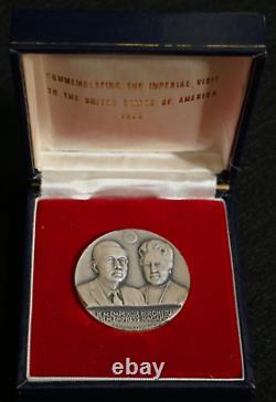 1975 Japanese Emperor Hirohito. 999 FINE Silver Medal Imperial Visit & Case Rare