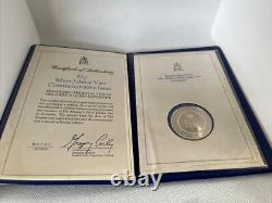 1977 Silver Jubilee Royal Visit Australia UK Medallion Medal PNC (SC70/K9)