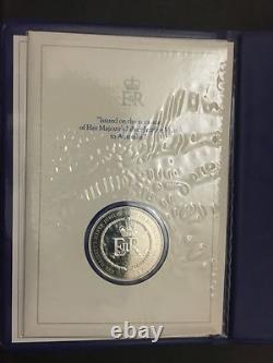 1977 Silver Jubilee Royal Visit Australia UK Medallion Medal PNC (UCA16.2/C8)