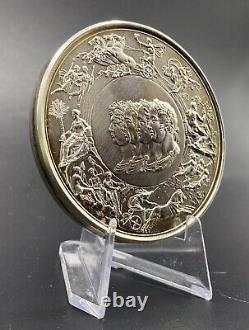 1990 United Kingdom 175th Anniversary of Waterloo 4.8 Oz. Silver Pistrucci Medal