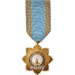 #3322 Comoros, Ordre Royal de l'Etoile d'Anjouan, Medal, Uncirculated, Gilt Br