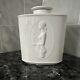 ARCADIA by KPM ROYAL BERLIN White Porcelain Medallion TEA CADDY & LID Jar Box