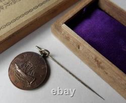 Antique Imperial Japanese Navy Imperial Volunteer Fleet Medal w Box