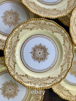 Antique Royal Doulton Jeweled 10 Dinner Plates Heavy Gold Medallion Set Of 10