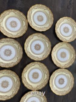 Antique Royal Doulton Jeweled 10 Dinner Plates Heavy Gold Medallion Set Of 10