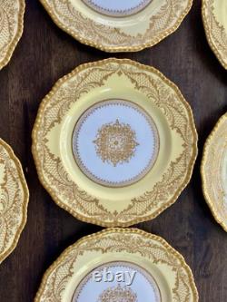 Antique Royal Doulton Jeweled 10 Dinner Plates Heavy Gold Medallion Set Of 10