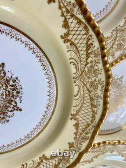 Antique Royal Doulton Jeweled 10 Dinner Plates Heavy Gold Medallion Set Of 10