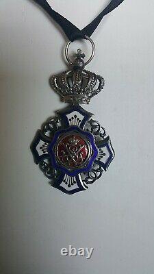 Belgian Royal Order of the Lion Knight Class Medal 2.75 X 1.5 Excellent Cond