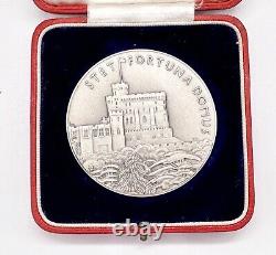 Boxed / Cased 1910 1935 Royal Mint Sterling Silver Stet Fortuna Domus Medal