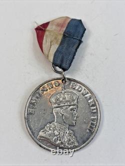British King Edward VIII Coronation Medal 12th May 1937 Ribbon H. M. King 114D14