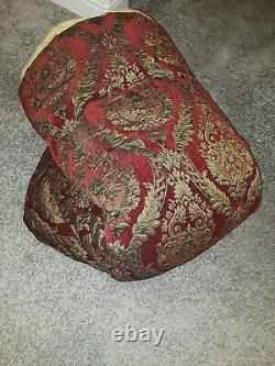 CROSCILL KING IMPERIAL EMPRESS RED GOLD MEDALLION COMFORTER Only