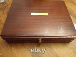 Danbury Mint OUR ROYAL SOVEREIGNS 70 coin with wood box. 925 silver with22kt gold