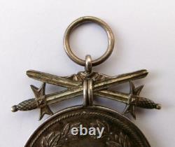Imperial German Principality of Reuss silver merit medal with swords circa 1914