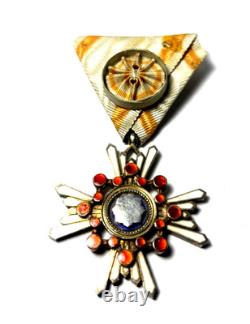 Japan Order of the Rising Sun Medal with Ribbon Imperial Japanese Award
