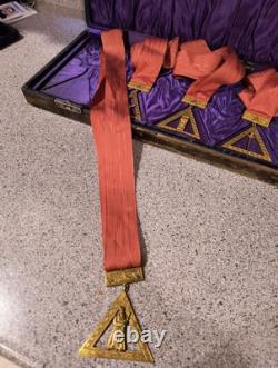 Lot Of 6 Vintage Royal Arch Mason Officer Jewels Medal/Ribbon Set WithWooden Case