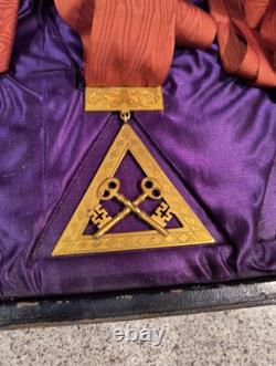 Lot Of 6 Vintage Royal Arch Mason Officer Jewels Medal/Ribbon Set WithWooden Case