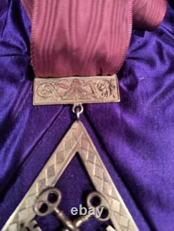 Lot Of 6 Vintage Royal Arch Mason Officer Jewels Medal/Ribbon Set WithWooden Case