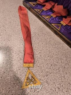 Lot Of 6 Vintage Royal Arch Mason Officer Jewels Medal/Ribbon Set WithWooden Case