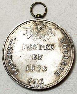 Médaille Argent Société Royale de Musique Fondée en 1828 (USA) med166