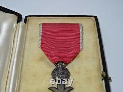 Most Excellent Order Of The British Empire Medal Mbe Royal Mint Cased #2