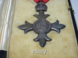 Most Excellent Order Of The British Empire Medal Mbe Royal Mint Cased #2
