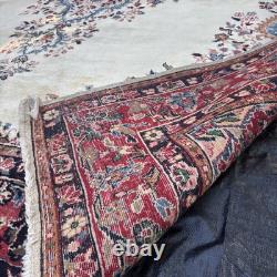 Oriental 8 x 10 Fine Quality Wool Hand Knotted Oriental Rug RARE