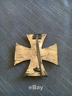 Original WW1 Imperial German Iron Cross First Class EK1 Medal in Display Case