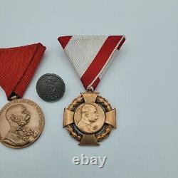 Original WW1 WWI Austrian Imperial Franz Joseph Medal Military Hungarian Cross