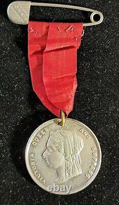 Queen Victoria Jubilee 1887 Queen & Empress Medallion. Excellent! Our H1980