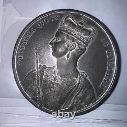RARE BRITISH CORONATION MEDAL 1838 Queen Victoria Large Antique COBM-4507