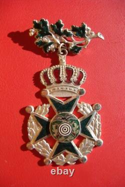 RARE GERMAN Royal Order KING OF THE SHOOTING ARMS AWARD MEDAL BADGE 1956/1957