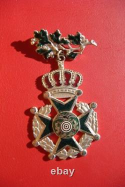 RARE GERMAN Royal Order KING OF THE SHOOTING ARMS AWARD MEDAL BADGE 1956/1957