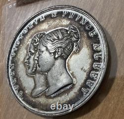 RARE TONED 1844 Queen Victoria & Prince Albert Royal Exchange London Davis Medal