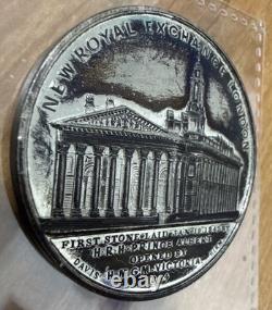 RARE TONED 1844 Queen Victoria & Prince Albert Royal Exchange London Davis Medal