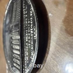 RARE TONED 1844 Queen Victoria & Prince Albert Royal Exchange London Davis Medal