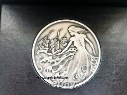 Royal Mint 2011 Britannia Masterpiece Medal 250g. 999 Silver Medallion Box COA