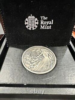 Royal Mint 2011 Britannia Masterpiece Medal 250g. 999 Silver Medallion Box COA
