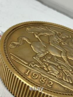 Royal Mint St George & Dragon 1982 Large Display Coin Medallion Coin Club