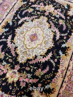Royal Tabrazz Handmade Silk Wool Rug 5x6.6 Ft Silk Foundation Floral Medallion