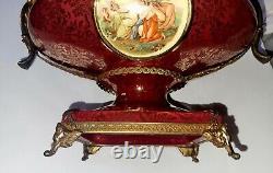 Royal Vienna Center piece with Angelica Kaufman Style medallion, Unbranded