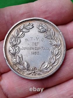 SCARCE HM. Silver Medal by GARRARDS 1952 ROYAL THAMES YACHT CLUB Vgc Sailing